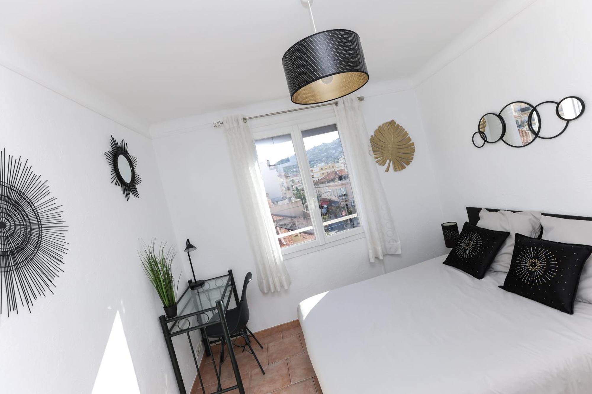 Le Provencale : Plages, Balcon, Clim Vallauris Zewnętrze zdjęcie
